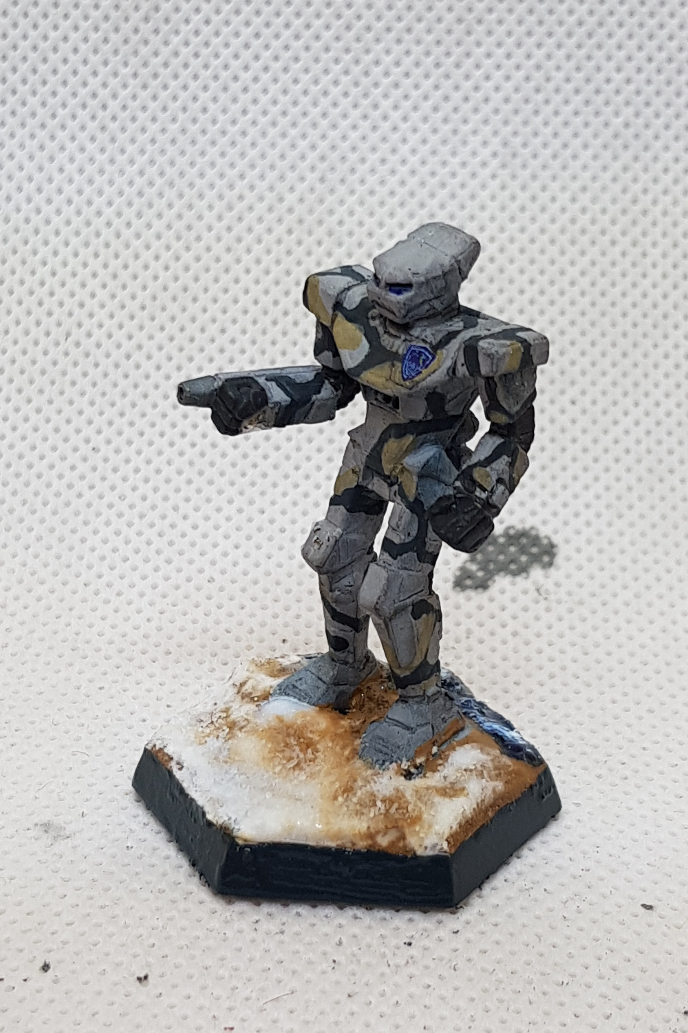 PNT-9R  Panther